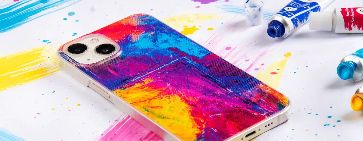 Back printed hard cases in everyday use